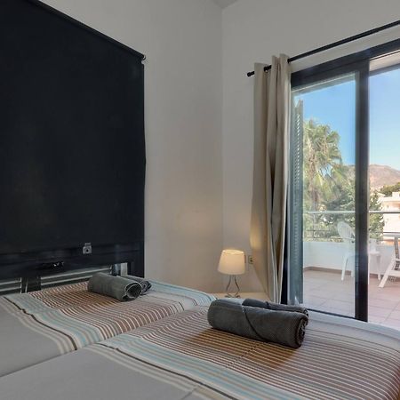 011 Bright And Spacious Villa With Private Pool Benalmádena Exteriör bild