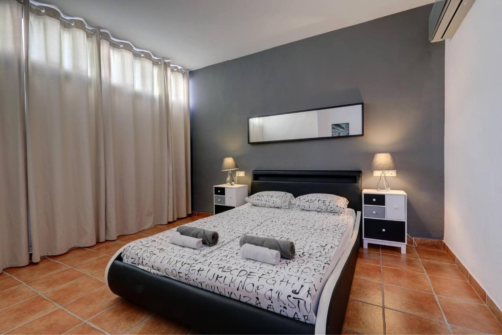 011 Bright And Spacious Villa With Private Pool Benalmádena Exteriör bild