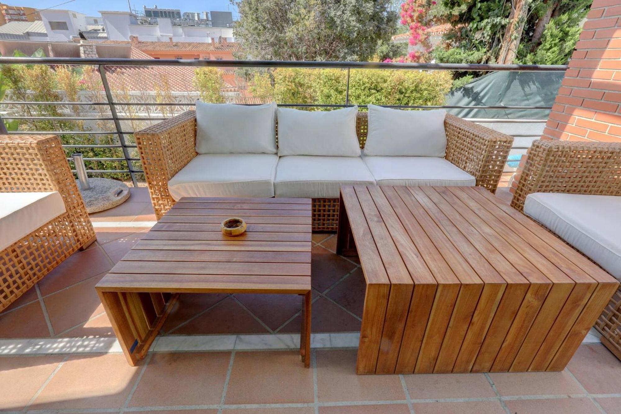 011 Bright And Spacious Villa With Private Pool Benalmádena Exteriör bild